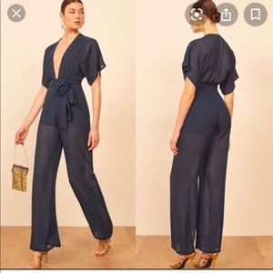Reformation Lemongrass Jumpsuit in Navy Size 0